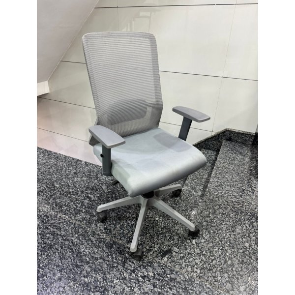 Aero-Support Mesh Office Chair