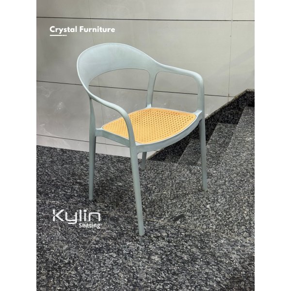 Plastic Arm Restaurant Chair